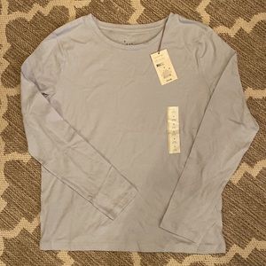 NWT Long sleeve t-shirt